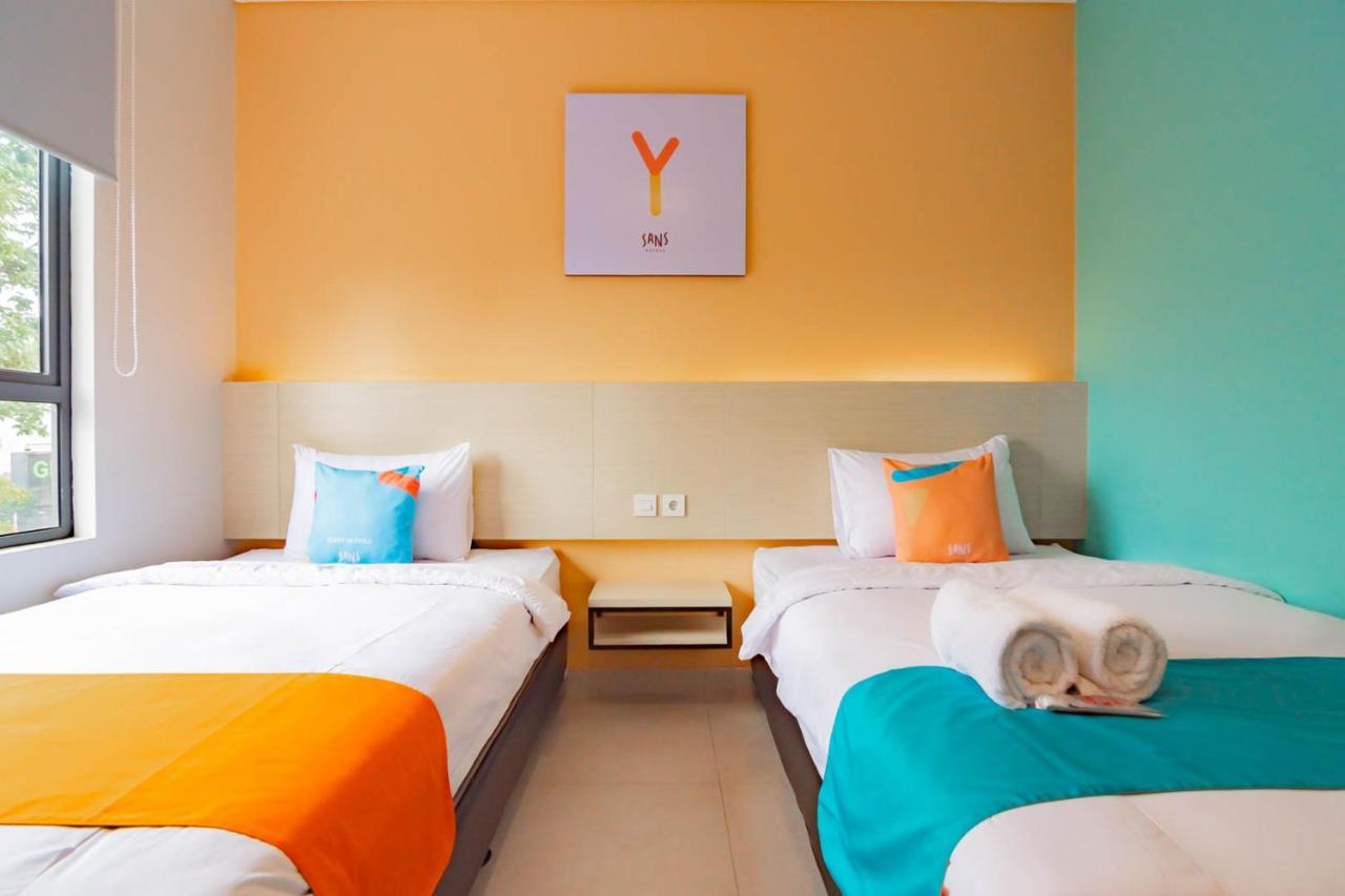 Sans Hotel Alexander Bandung Exterior foto